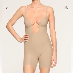 Skims Deep Plunge Shapewear Mid Thigh Bodysuit